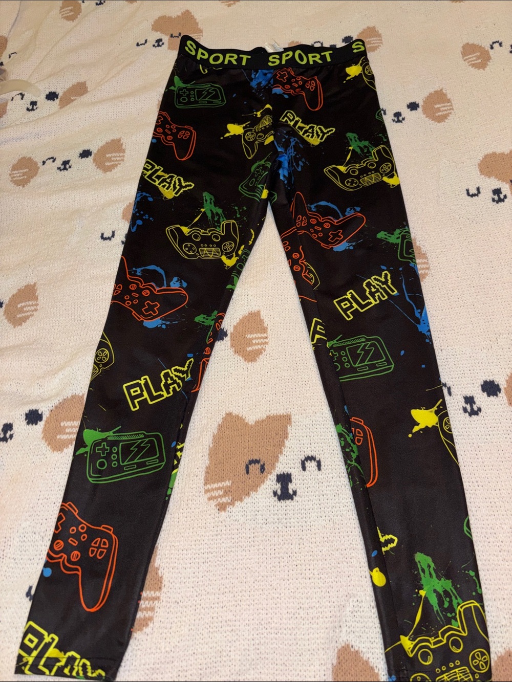 SHEIN Black Gaming Graphic Crop Top and Neon Print Leggings Set - Picture 4 of 4